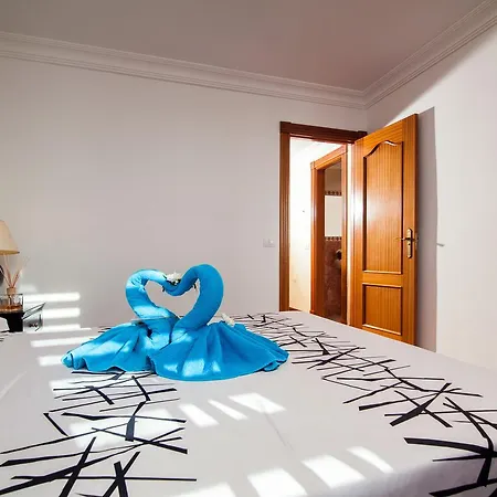Antonia - Oceanview Antonia With Private Swimming Pool In Costa Adeje *