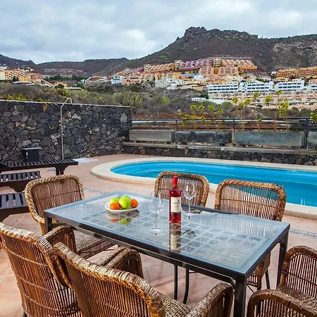Antonia - Oceanview Antonia With Private Swimming Pool In Costa Adeje *